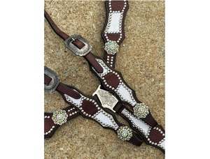 Ensemble de clous de cheval traditionnels occidentaux les plus vendus en cuir de qualité supérieure conçu pour la performance et le confort en équitation - Product Image 3