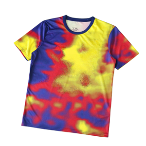 Camiseta de Fútbol Personalizada de Fábrica, Modelo 2026, en Blanco, Estilo <span class=keywords><strong>Amsterdam</strong></span>, Alta Fidelidad, con Diseño Artístico de Puntos Rojos, Amarillos y Azules, Edición Especial - Product Image 1