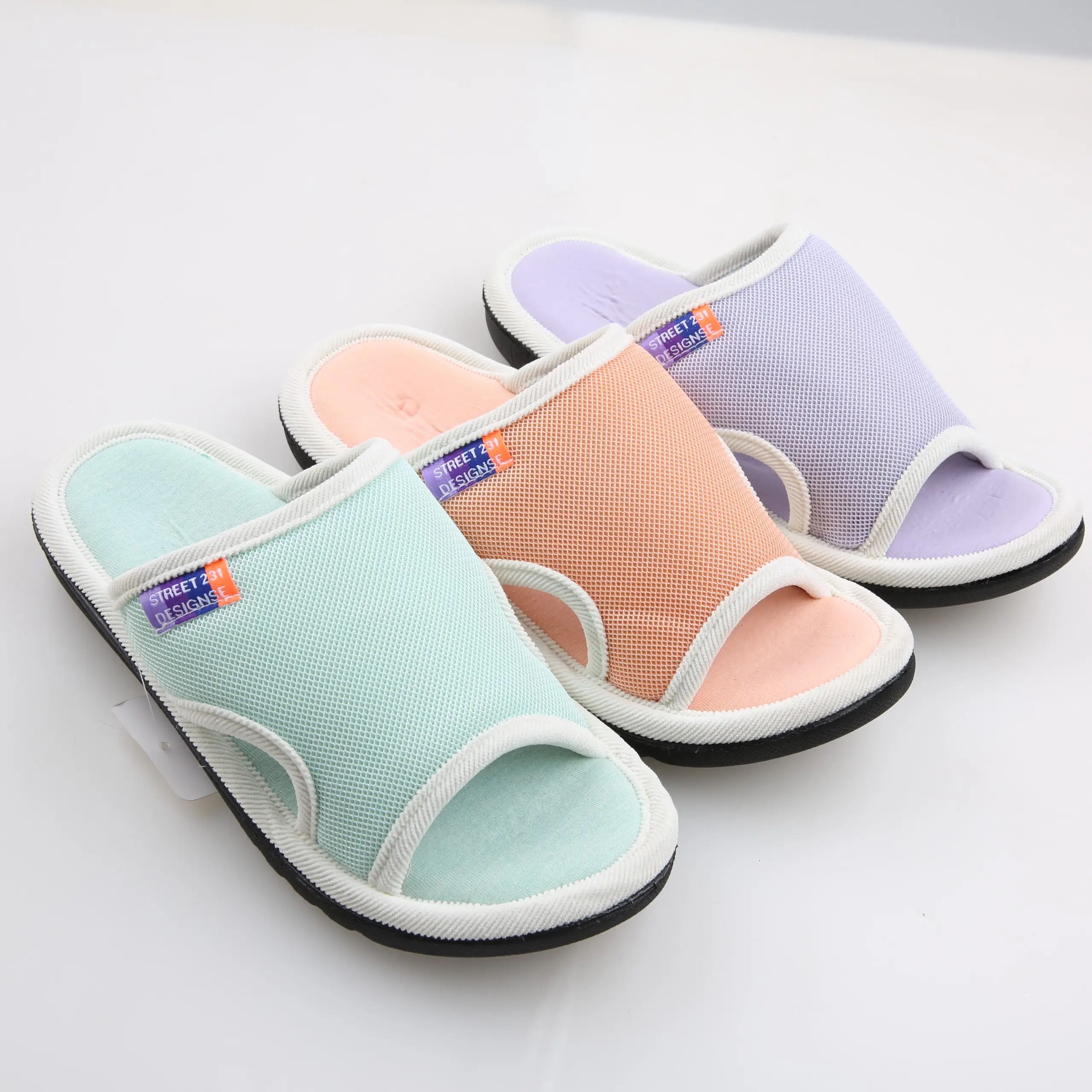 Sandales plates faciles anti-glissantes en maille CORIFEI pour femmes et dames