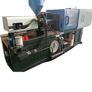 Machine de moulage par injection de plastique miniature de 30 tonnes - Product Image 4