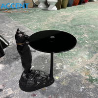 Table d'appoint en fibre de verre en forme de chat, sculpture d'animal créative sur base rocheuse pour salon et villa
