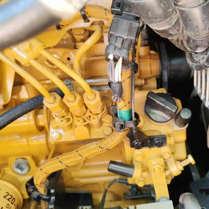 รถขุดขนาดเล็ก CAT 303 มือสอง 3 ตัน รถขุดไฮดรอลิกแบบตีนตะขาบ เครื่องจักรก่อสร้างขนาดกะทัดรัด - Product Image 6