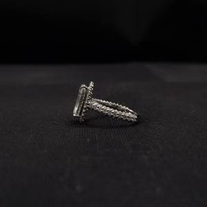 Anillo de Diamantes de Platino de Estilo Clásico con Artesanía Refinada y Brillo Duradero, Ideal para Novias, Joyería de Boda - Product Image 6
