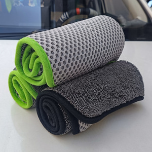 Serviette de lavage auto 40x40cm en tissu torsadé tressé avec bordure verte pour le nettoyage des bulles et utilisation comme torchon - Product Image 2
