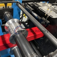 Petit pain carré automatique de tuyau de descente de gouttière de pluie de coude de descente formant la machine avec des composants de noyau de moteur de roulement de vitesse