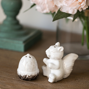 Design senso di ceramica piccoli ornamenti stile Country americano sale pepe zucchero barattoli di spezie Creative piccole spezie - Product Image 2