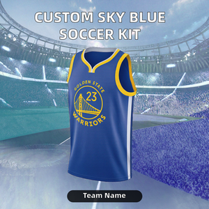 Tenue d'entraînement de football personnalisée bleu ciel et vert, uniforme de football 100 % polyester unisexe adulte, vêtements vierges personnalisables - Product Image 2