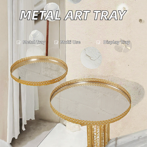 Bandeja Redonda de Metal Dorado con Borde Trenzado, Estilo Clásico, Bandeja Decorativa para Servir en el Hogar - Product Image 2
