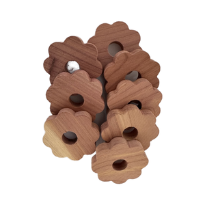 Anelli di Cedro Naturale per Repellere le Tarme dei Vestiti e Organizzatori Ecologici per Armadi (Uso in Garage/Cucina) - Vendita all'Ingrosso - Product Image 2