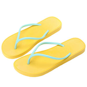 Chanclas de Moda para Mujer, Sandalias Planas de Verano Antideslizantes para Playa, Parte Superior de PVC con Estampado Colorido - Product Image 5