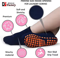 Vente en gros d'usine de chaussettes de sport respirantes et antidérapantes chaussettes de yoga pour trampoline RTS aire de jeux familiale design coloré