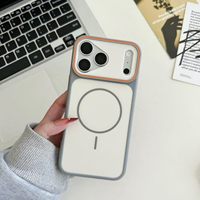 Étui de téléphone à chargement magnétique pour iPhone 18, coque de protection antichoc en PC couleur unie mate dépolie pour iPhone 18 17 16 15 14 13