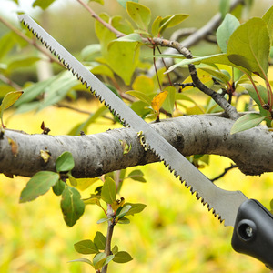 Sierra de mano Kubota de 210 mm, tipo cola de fénix, de acero con alto contenido de carbono, herramienta de poda para jardín, mango negro - Product Image 4