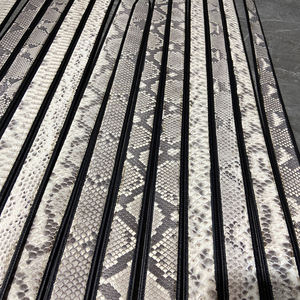 เข็มขัดหนังงูสำหรับผู้หญิง, เข็มขัดหนังแท้สำหรับวิ่งดีไซน์เนอร์หรูหราพร้อมโลโก้แบบตะวันตก <span class=keywords><strong>RC66</strong></span>สำหรับผู้ชาย - Product Image 2