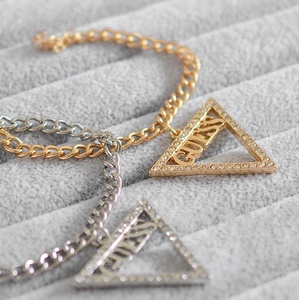 <span class=keywords><strong>Pulsera</strong></span> de Cadena con Logotipo <span class=keywords><strong>Guess</strong></span>, Chapada en Oro de 18K con Diamantes, Marca de Lujo para Mujer - Product Image 5