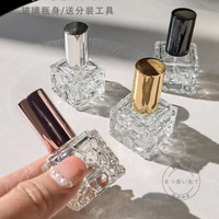 Flacon vaporisateur de parfum en verre cristal rechargeable de 10 ml, format voyage, forme cubique, pompe à huile essentielle, conteneur vide écologique