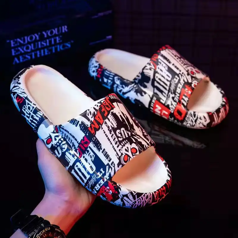 2022 White printing Men's Sandals Casual sport Shoes Light Weight Beach Slides Slippers for women and men