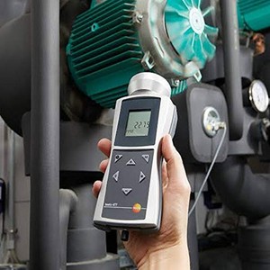 Stroboscope LED portable professionnel pour l'industrie HVAC et automobile - Testo 0563 4770 - Product Image 3