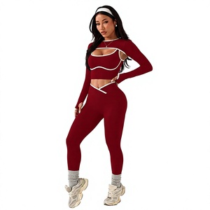 Conjunto Deportivo de Tres Piezas para Mujer, Leggings de Compresión, Sujetador Deportivo y Chaqueta, Ropa para Ejercicio Físico - Product Image 1