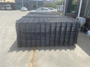Malla de Alambre de Acero Soldada con Orificios Cuadrados para Refuerzo de Concreto, Prevención de Grietas en Cojines de Concreto para Construcción - Product Image 3