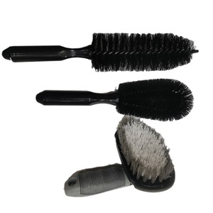 Yi Kailing Car Wash <b>Brush</b> Set Wheel Tire <b>Cleaning</b> Tools Plastic Handle With Black And Gray Bristles <b>For</b> Vehicle Maintenance - Product Image 1