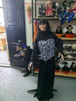 2025 nouveau NPC électrique Animatronic moyen debout se balançant fantôme Halloween décoration