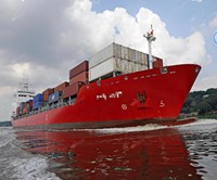 Navire porte-conteneurs à double coque de 24 095 DWT, 1 698 TEU