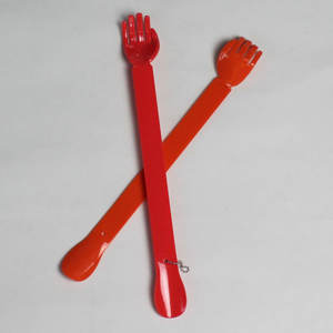 Arranhador de pé de plástico colorido - Product Image 3