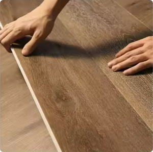 Piso de Losetas SPC LVT Personalizado, Impermeable, Ignífugo, en Varios Colores, para Interiores de Salas de Estar - Product Image 1