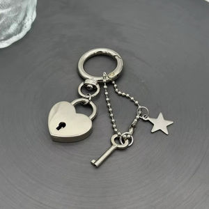 Porte-clés mignon en forme de cœur avec breloque étoile, cadeau vintage <span class=keywords><strong>pour</strong></span> couple, anneau porte-clés <span class=keywords><strong>pour</strong></span> sac à main, pendentif cadenas d'amour <span class=keywords><strong>pour</strong></span> la Saint-Valentin - Product Image 4