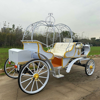 Chariot de balade électrique en fibre de verre, design carrosse citrouille, à conduite silencieuse, pour le transport de la mariée et les défilés d'inauguration de centres commerciaux
