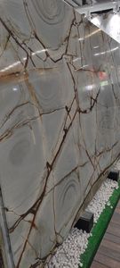 แผ่นหินควอตซ์ไซต์ขัดเงาขนาด 3.3 x 2.1 เมตร หนา 2 ซม. แผ่นหินควอตซ์ไซต์เกรนริเวอร์สีเขียว สำหรับใช้ในวิลล่า โรงแรม และคลับ - Product Image 5