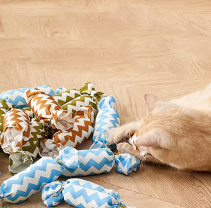 Juguetes Interactivos para Gatos con Catnip, Almohada de Tela Suave con Sonido, Juguetes para Gatitos con Catnip para Masticar, Juguetes para Gatos con Forma de Caramelo - Product Image 5