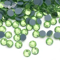 C & Y Berlian Imitasi Hijau Pipih Dalam Jumlah Besar 1440 Buah dengan Lem Belakang Berlian Imitasi Perbaikan Panas untuk Pakaian