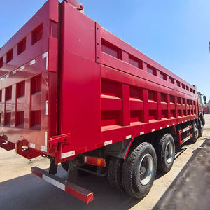 Le camion à benne basculante robuste rouge Sinotruk HOWO 8x4 est un tout nouveau petit camion à benne basculante et véhicule agricole chinois à vendre - Product Image 2