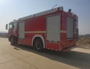 <span class=keywords><strong>Camion</strong></span>-citerne à eau diesel poids lourd neuf de haute qualité Sinotruk HOWO 4X2 avec réservoir de 7000-10000L et moteur de 350 ch - Product Image 6