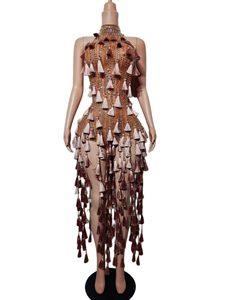 Ocstrade Lussuoso Costume da Donna con Strass Scintillanti <span class=keywords><strong>e</strong></span> Nappe, Abito da Palcoscenico con Halter in Rete Trasparente <span class=keywords><strong>e</strong></span> Nappe Lunghe per Feste <span class=keywords><strong>e</strong></span> Danza - Product Image 1