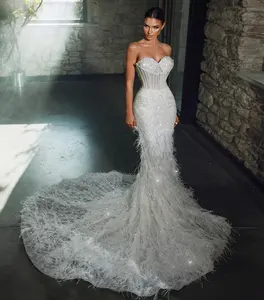 Luxurious Beaded Mermaid Sweetheart Neckline Wedding Dresses Sexy Fur Bridal Gown 2024