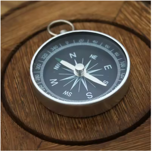 Llavero Colgante G44 de Aluminio, Material Metálico, Portátil, Mini, para Regalo, Aventura al Aire Libre, Viajes - Product Image 4