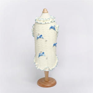 Gilet mignon pour chat et chien avec nœud imprimé décoratif, vêtements en coton d'été pour petits et grands chiots pour la saison de printemps - Product Image 4