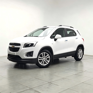Auto SUV Usate 2016 <span class=keywords><strong>Chevrolet</strong></span> <span class=keywords><strong>Trax</strong></span> <span class=keywords><strong>1.4</strong></span> Turbo Benzina Manuale Trazione Anteriore Guida a Sinistra Disponibilità all'Ingrosso in Stock - Product Image 5