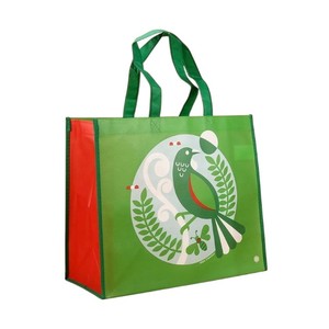 ถุงพิมพ์ลายกราเวียให้ความร้อนเป็นมิตรต่อสิ่งแวดล้อมถุงผ้านอนวูฟเวนแผ่นลามิเนตปิดผนึกดีไซน์ตามสั่งผู้ผลิตในเวียดนาม - Product Image 1