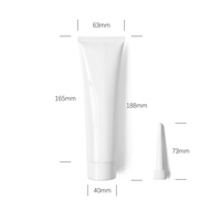 Emballage cosmétique en plastique PE de 100ml au toucher doux Tube de crème pour les yeux Bouchon à vis Motif à presser Impression numérique Soins de la peau