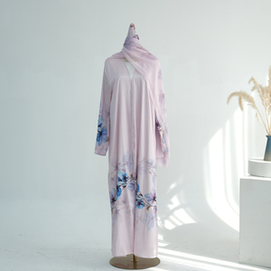 Dernière Abaya 2026 Nouveaux Vêtements Islamiques Abaya pour Femmes <span class=keywords><strong>Robe</strong></span> Musulmane Imprimé Floral Ouverte sur le Devant et Ensemble Hijab en Mousseline Imprimée - Product Image 2