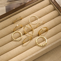 Ensemble de bagues transfrontalières européennes et américaines Combinaison d'or Bague commune Creative Fashion Love Point Diamond 9-Piece Set