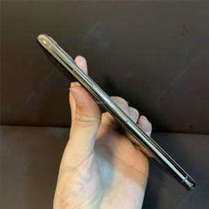 โทรศัพท์มือถือปลดล็อค ราคาขายส่ง สภาพดี iPhone <span class=keywords><strong>11</strong></span> <span class=keywords><strong>Pro</strong></span> <span class=keywords><strong>Max</strong></span> RAM 4GB ปลดล็อคแล้ว - Product Image 4