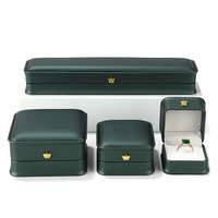 Coffret Cadeau de Luxe Personnalisé Fait Main en Carton Rigide Aseptique pour Bijoux, avec Lamination Mate, Gaufrage 2mm et Estampage à Chaud Élégant