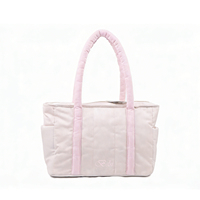 Sac fourre-tout personnalisable en polyester résistant à l'usure avec logo imprimé sur mesure et grand espace de rangement pour les sorties quotidiennes des femmes