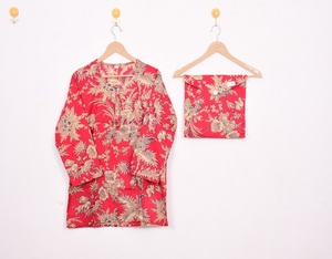Ensemble de pyjama en coton satiné rouge style bohème, longueur genou, boutonné, imprimé à la main, respirant, vêtements de nuit d'été - Product Image 2