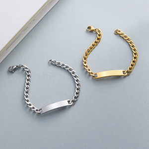 Bracciale da Uomo in Acciaio Inossidabile con Catena a Maglia Curb Placcata Oro 18K PVD, Personalizzabile con Logo e Nome Inciso - Product Image 4